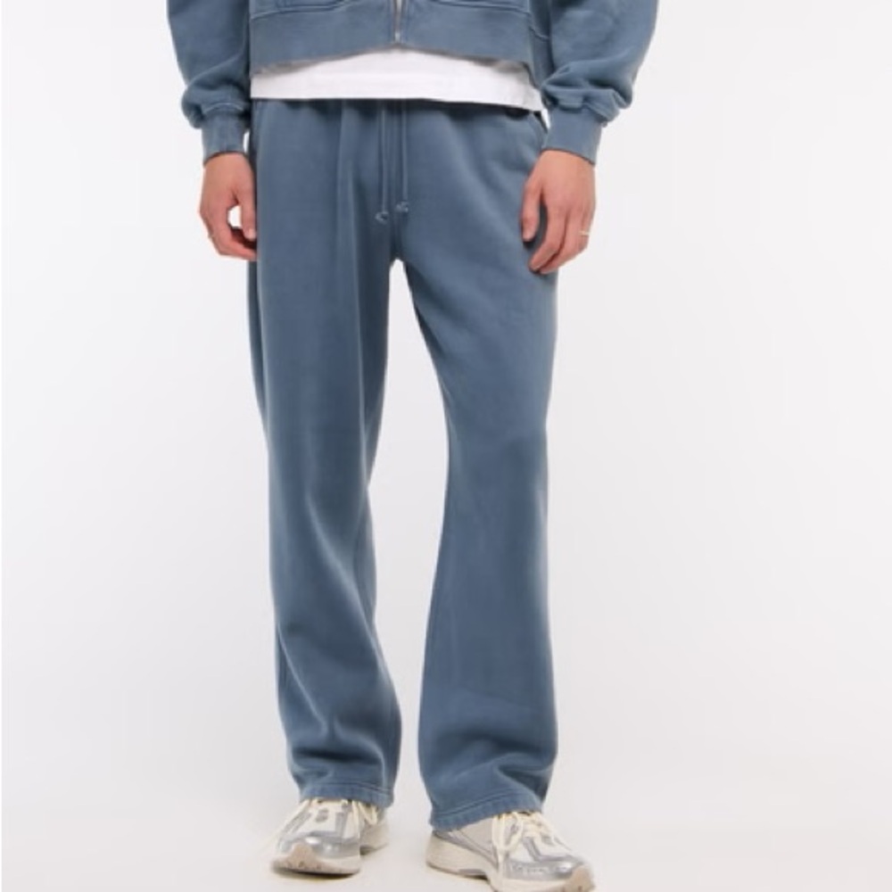 Abercrombie & Fitch Sweatpants – Size XL – Soft Interior – Casual Style - Picture 2 of 9